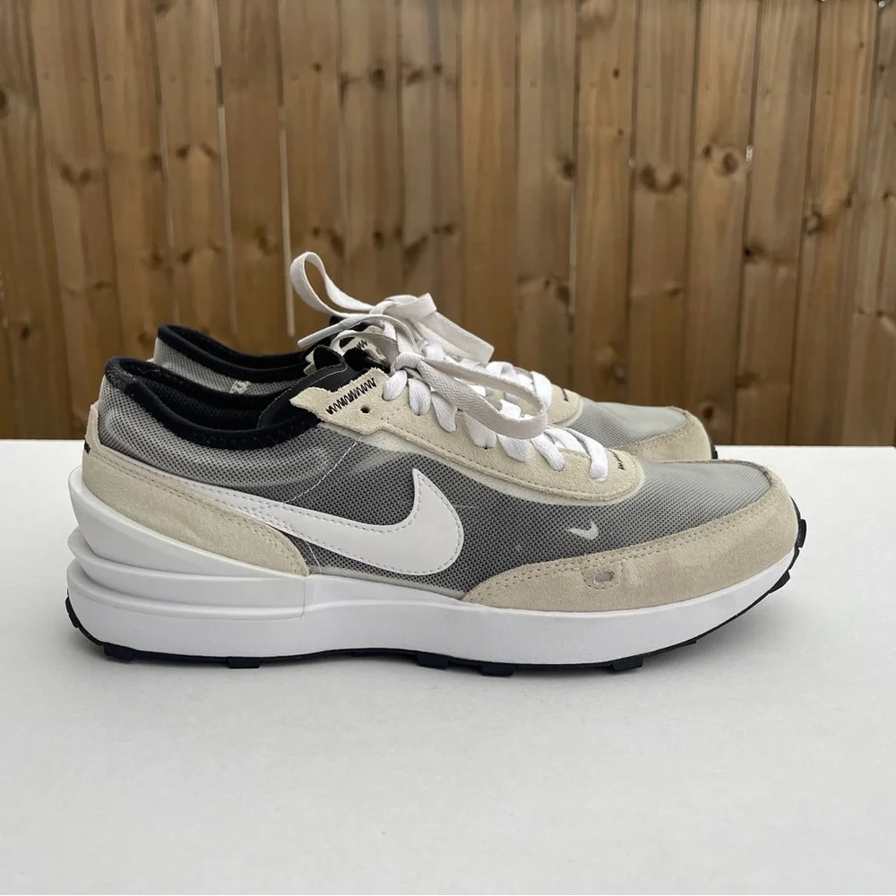 Nike Waffle One Low Summit White (GS) Size 7Y/8.5‎ Women’s